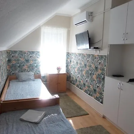 Apartament Karneol Apartmanhaz