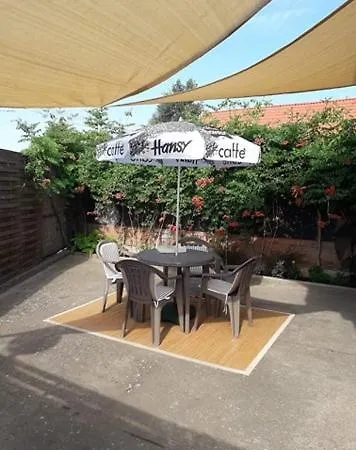 Karneol Apartmanhaz