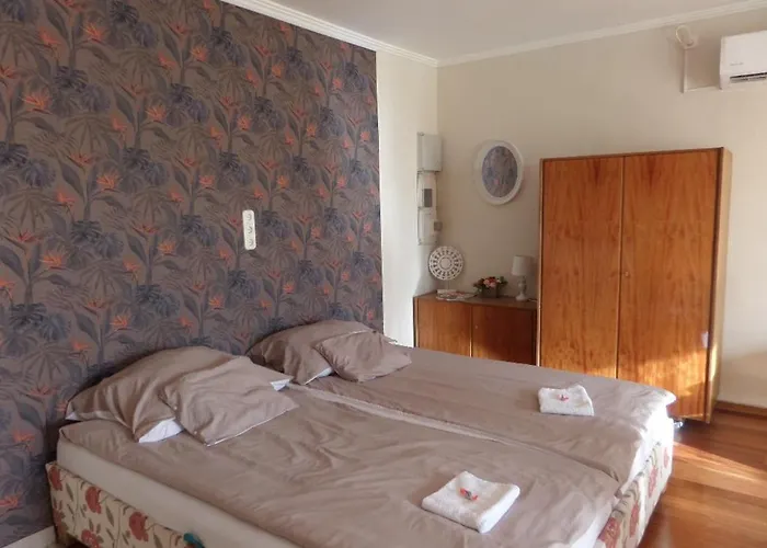 Karneol Apartmanhaz Cserkeszőlő